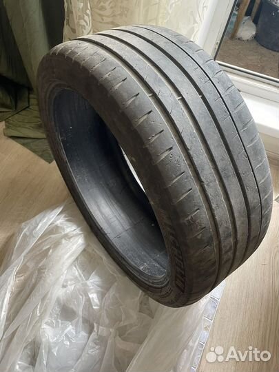 Michelin Pilot Sport 4 S 225/40 R19