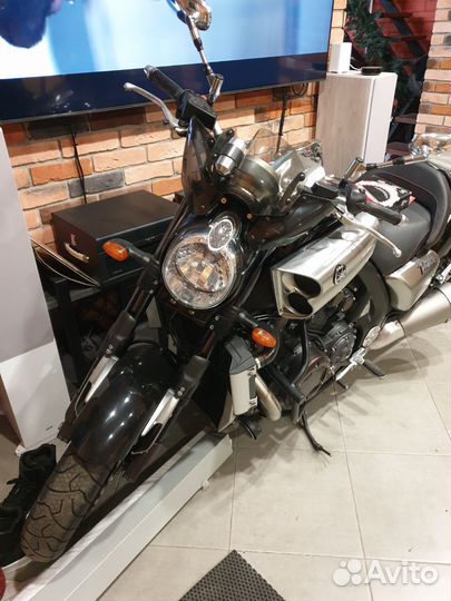 Yamaha V-MAX 1700 2011г