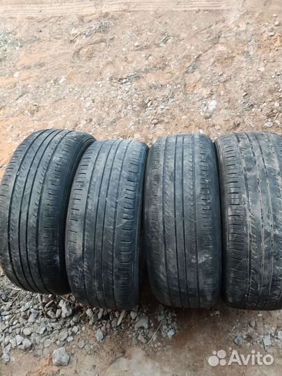 Kumho 722 235/55 R17