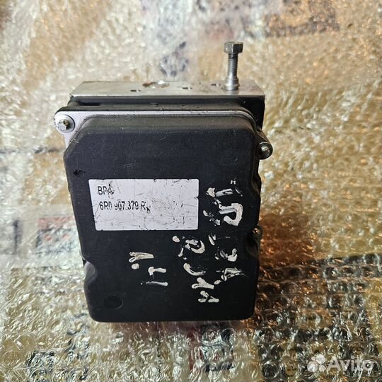 Блок abs esp 8.2 6r0614517ad