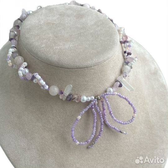 Ожерелье ручной работы с бантиком