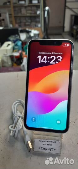iPhone Xr, 64 ГБ