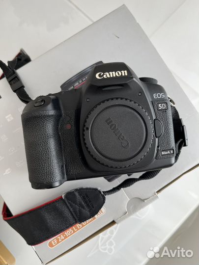 Зеркальный фотоаппарат canon 5 D mark ll