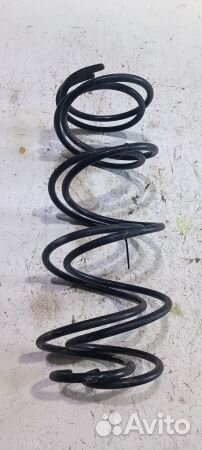 Пружина задняя Лексус LX 3