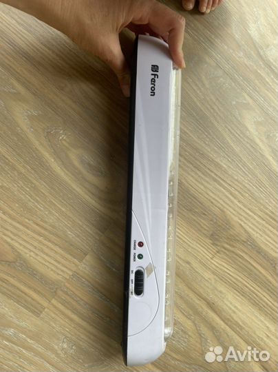 Перезаряжаемый аккумуляторный LED светильник