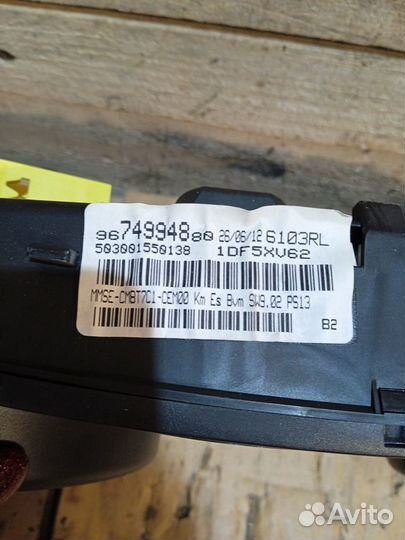 Щиток приборов Peugeot 408