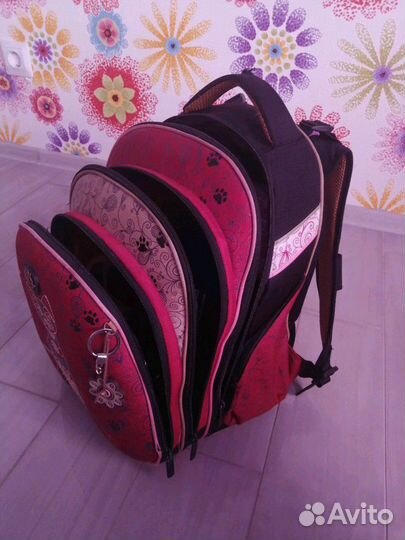 Рюкзак школьный