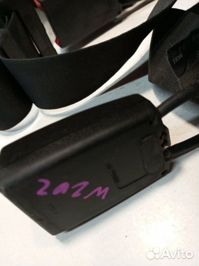 Ремень безопасности задний Mercedes-Benz C-Class