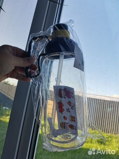 Бутылка для воды спортивная новая 1.8 л