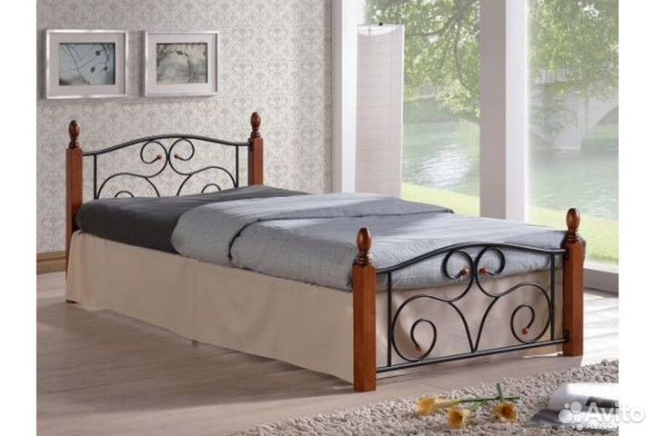 Кровать кованая