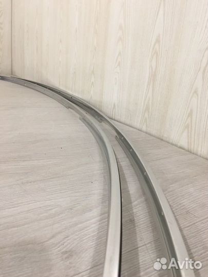 Молдинг крыши Mercedes Benz Cls350 W219 M272.964