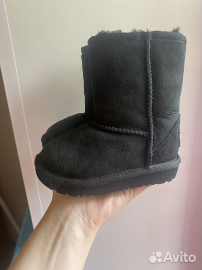 Ботинки UGG оригинал 23,5