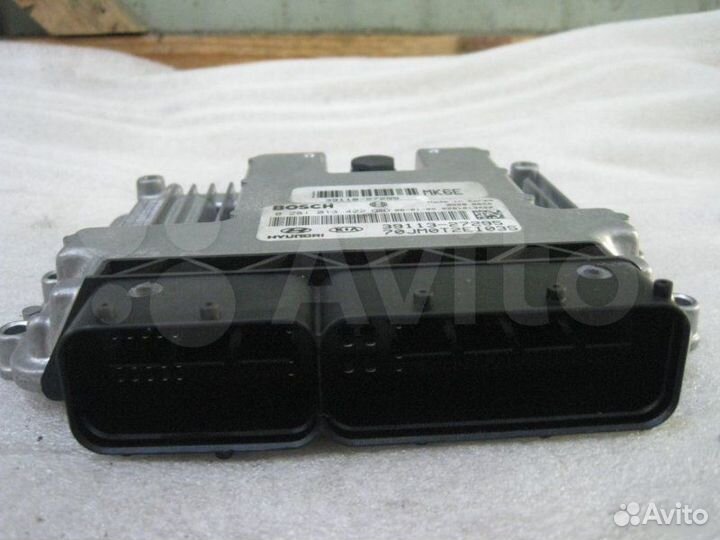 Блок управления двс эбу Hyundai Tucson Bh/Jm 2.0