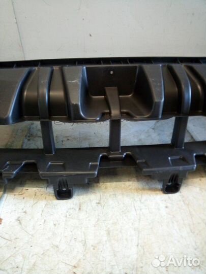 Усилитель бампера передний Renault Fluence 1 2010