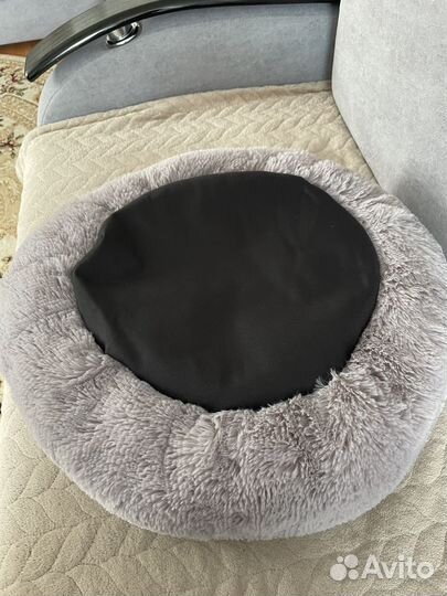 Лежанка для кошек