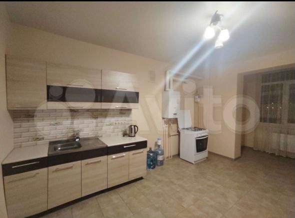 3-к. квартира, 135 м², 3/5 эт.