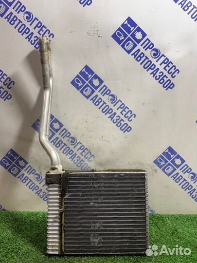 Радиатор печки Ford Focus 2 хэтчбек 1.6 hwdb 2006