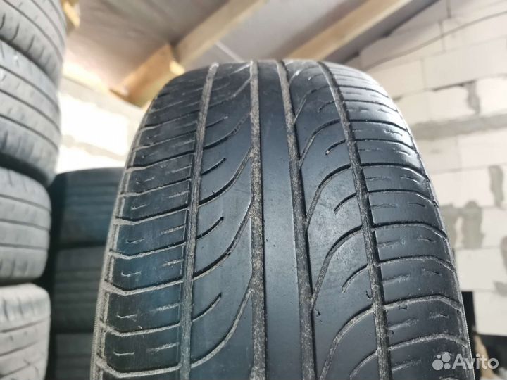 GT Radial Champiro 128 205/60 R15