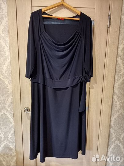 Женское платье 64 66 размер бу