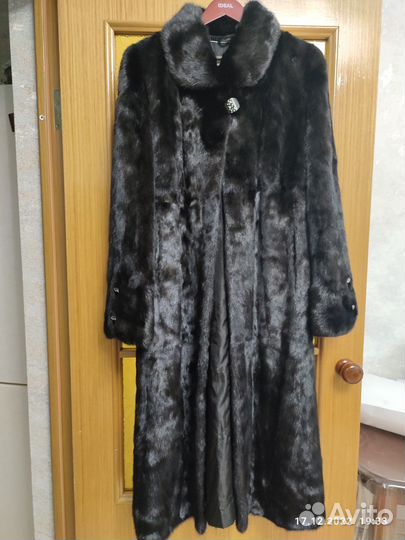 Шуба норковая 52-54 новая