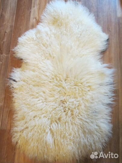 Шкуры овечьи пуховые с длинным ворсом