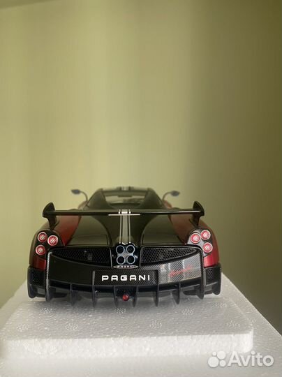 Pagani Huayra BC Autoart 1:18
