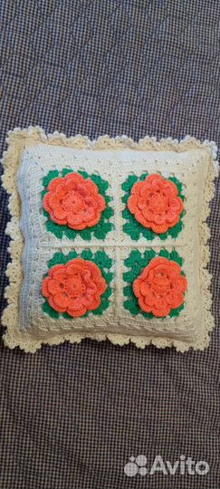 Вязаные подушки