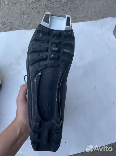 Лыжные ботинки rossignol 42(маломерки)