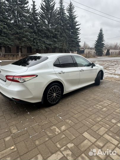 Toyota Camry 2.5 AT, 2020, 117 000 км
