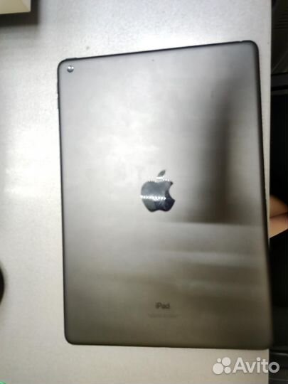 Планшет Apple iPad (9th) 10.2-inch 2021 Wi-Fi 64GB
