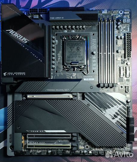 Материнская плата Gigabyte z690 Aorus Master