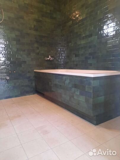 Универсальные плиточник