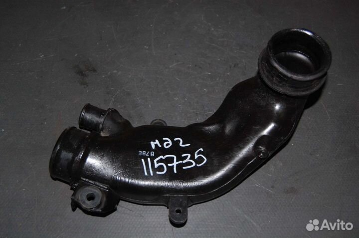 Патрубок воздушного фильтра