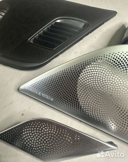 Сетки с подсветкой Bowers Wilkins BMW 6 G32 GT