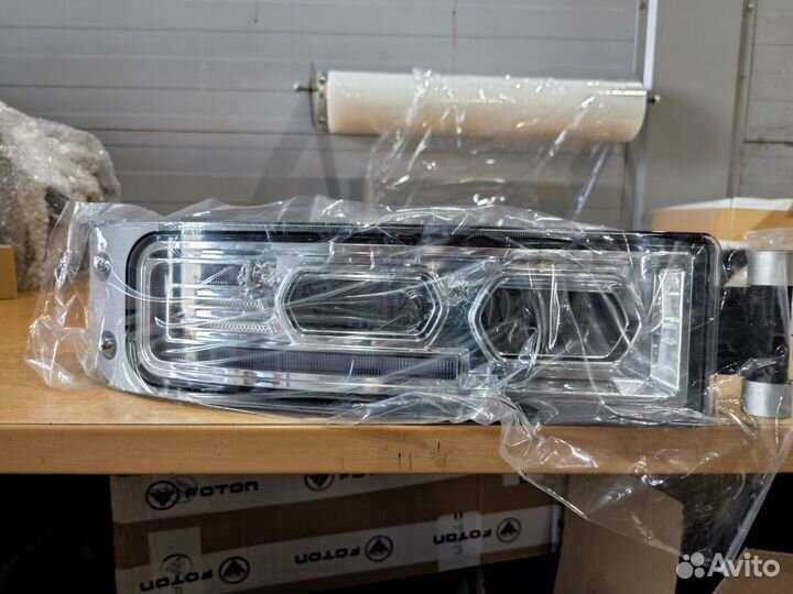 Фара противотуманная правая HowoT5G 811W25320-6004