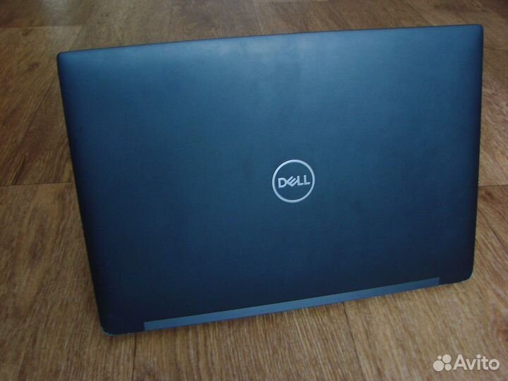 Ультрабук Dell 7390 i5 8250U 240 ssd 8 gb full hd