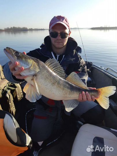 Рыбалка с гидом обучение спиннинговой ловли