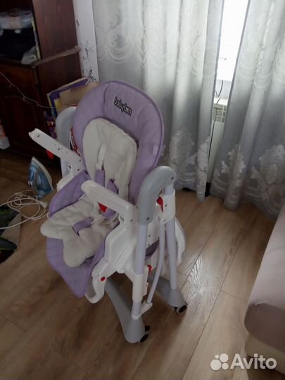 Стульчик шезлонг для кормления babyton как новый