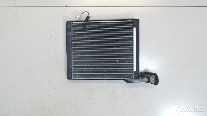 Радиатор кондиционера салона Pontiac Vibe 2, 2010