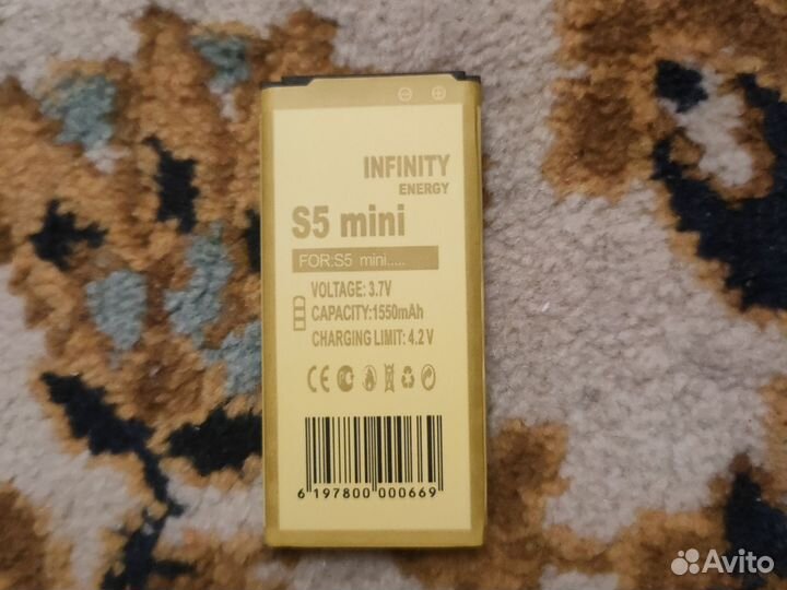 Аккумуляторы для телефонов, фотоаппарата и другие