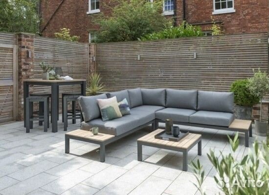 Диван в стиле лофт