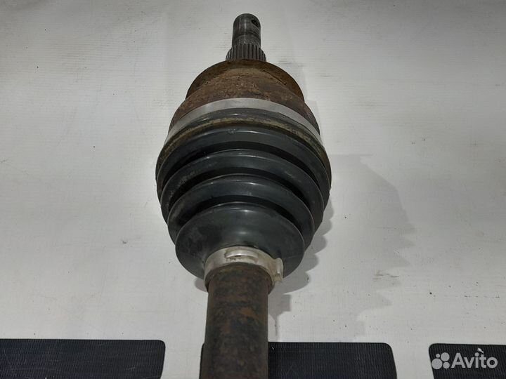 Задний привод шрус в сборе Infiniti QX56 (JA60)