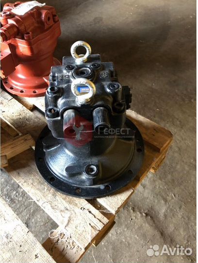 Гидромотор поворота JCB JS330 KSC0196