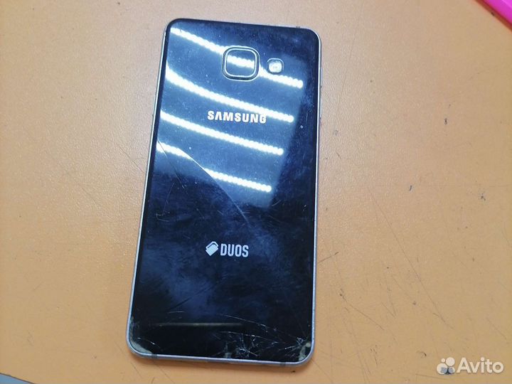 Телефон samsung a3 2016