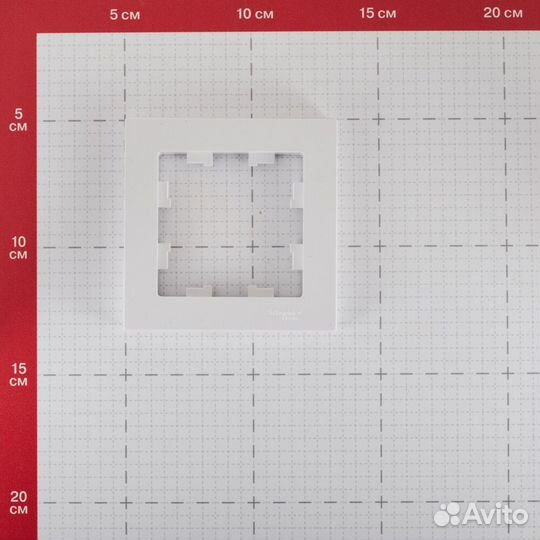 Рамка Systeme Electric AtlasDesign одноместная белая (ATN000101)