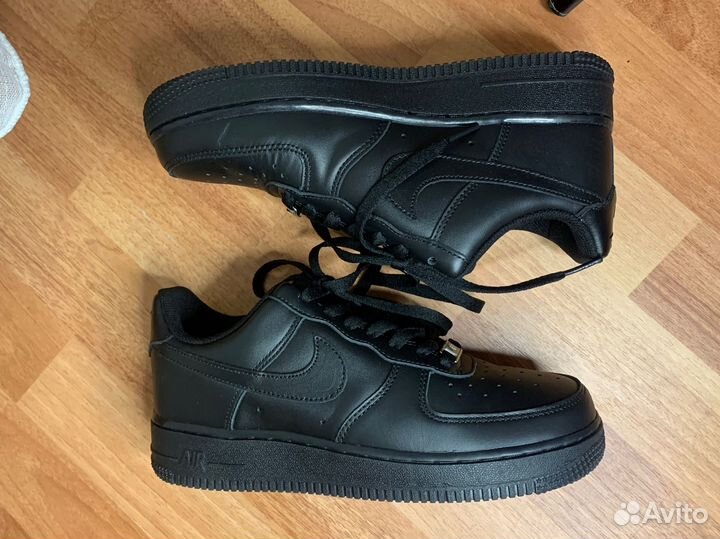 Nike air force 1 low black