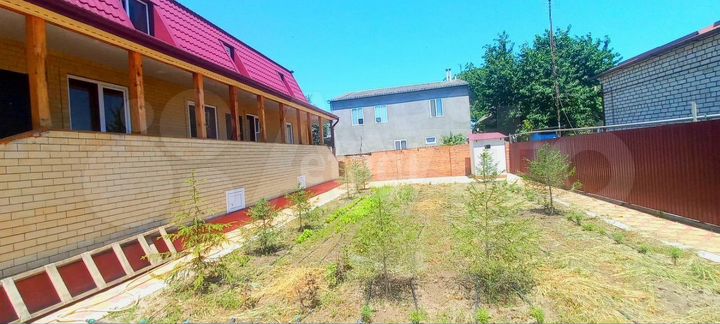 Дом 192 м² на участке 4,1 сот.