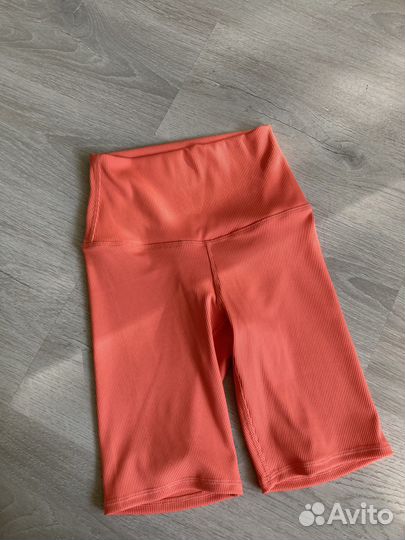 Шорты женские levis