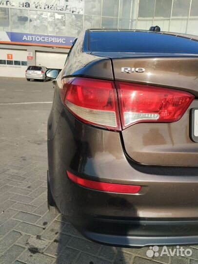 Фонарь задний