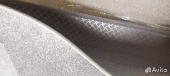 57A061210A Раскладной коврик в багажник